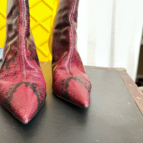 Jimmy Choo Kix Snakeskin Ankle Booties 37.5 - Picture 4 of 13